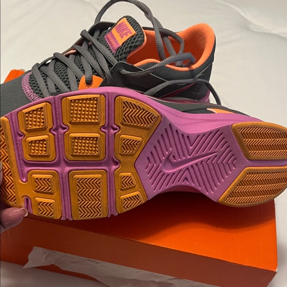 Nike Women’s Dark Gray Sneakers with Pink and Orange Accents - Picture 3 of 5